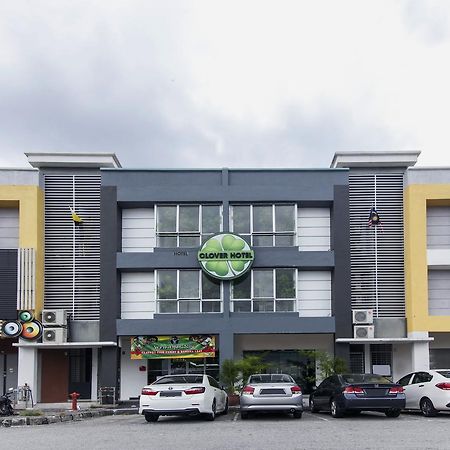 Clover Hotel Іпох Екстер'єр фото
