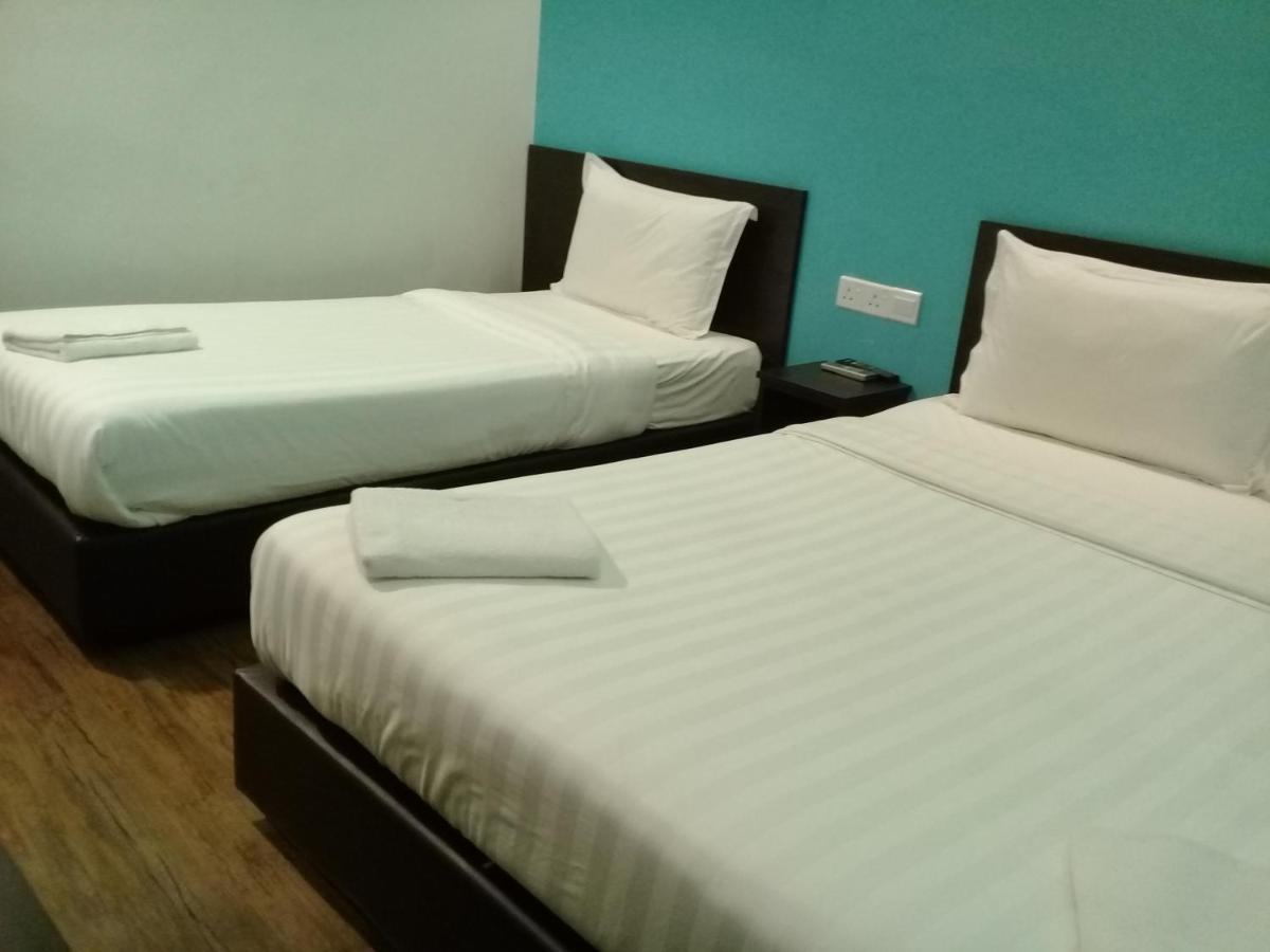 Clover Hotel Іпох Екстер'єр фото
