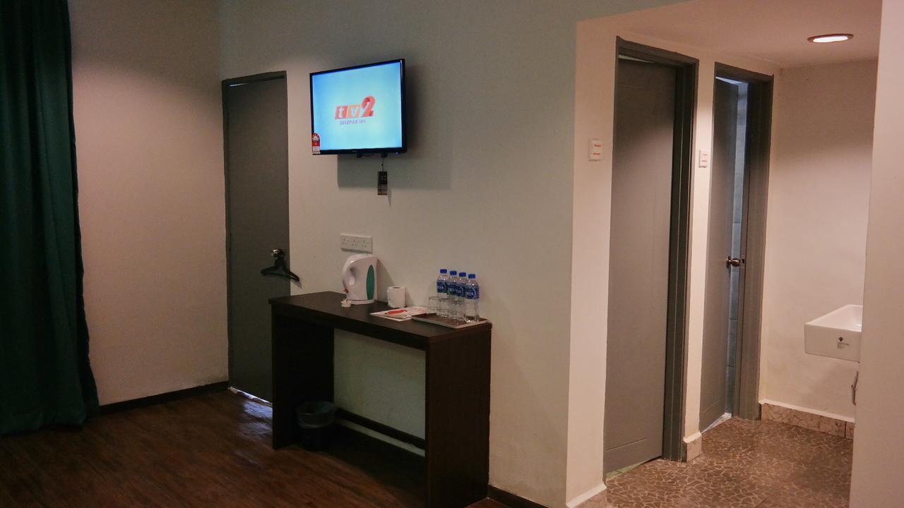 Clover Hotel Іпох Екстер'єр фото