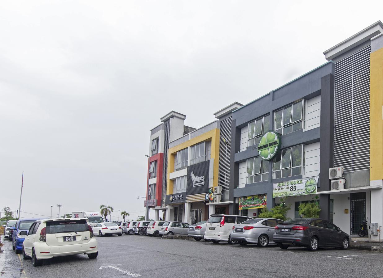 Clover Hotel Іпох Екстер'єр фото